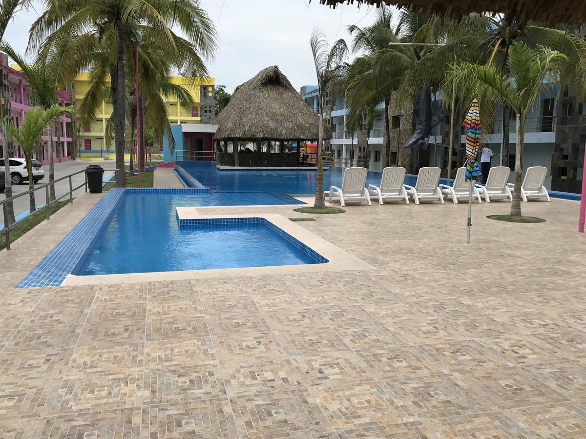 Miami Inn Нуево Валярта Екстериор снимка